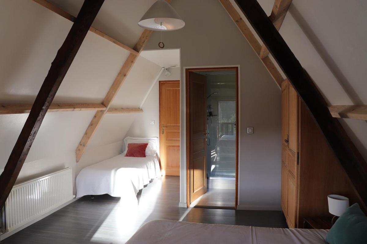 L'Herbe Haute Honfleur Bagian luar foto