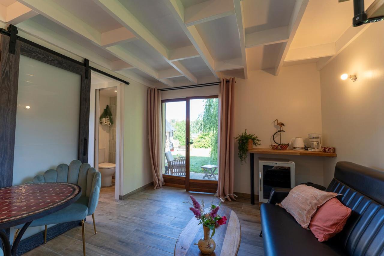 L'Herbe Haute Honfleur Bagian luar foto